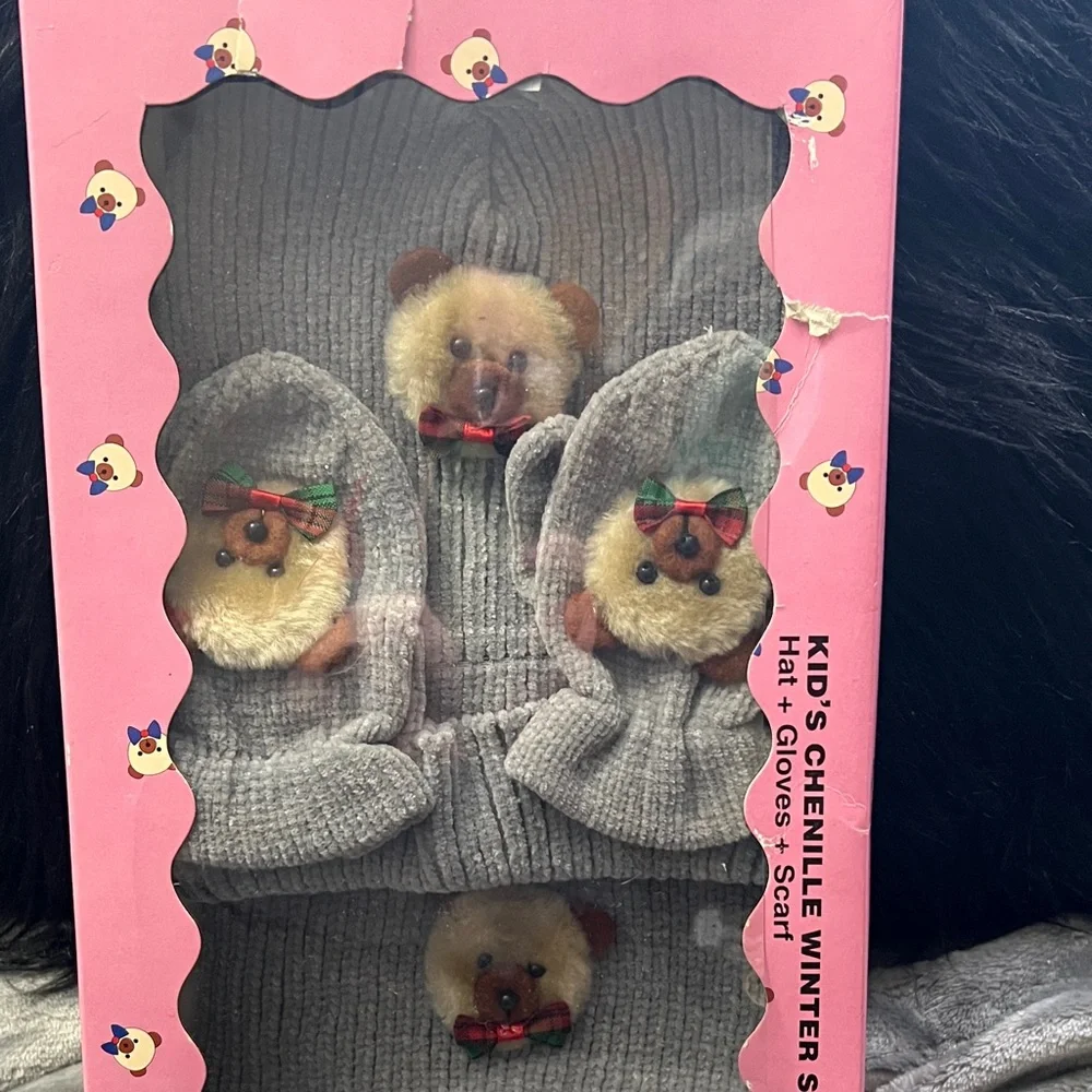 New! Cute Gray Bear-Themed Kids Winter Set boxed